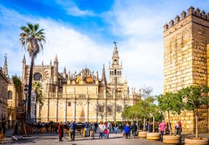 Cathédrale et la Giralda à Séville en Andalousie, Espagne