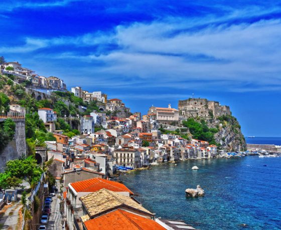 REGGIO CALABRIA, SCILLA E BRONZI DI RIACE – VOLO DA BOLOGNA