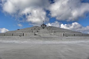 Di Gabriele Dalla Porta from Cornuda, Italia - MONTE GRAPPA, CC BY-SA 2.0, https://commons.wikimedia.org/w/index.php?curid=33189623