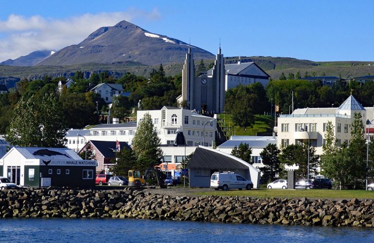 akureyri-2721199_1280