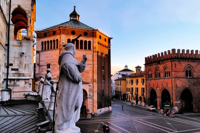 CREMONA (4)